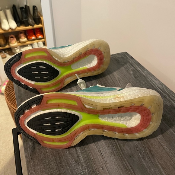 adidas UltraBoost pink white and blue - Picture 3 of 3